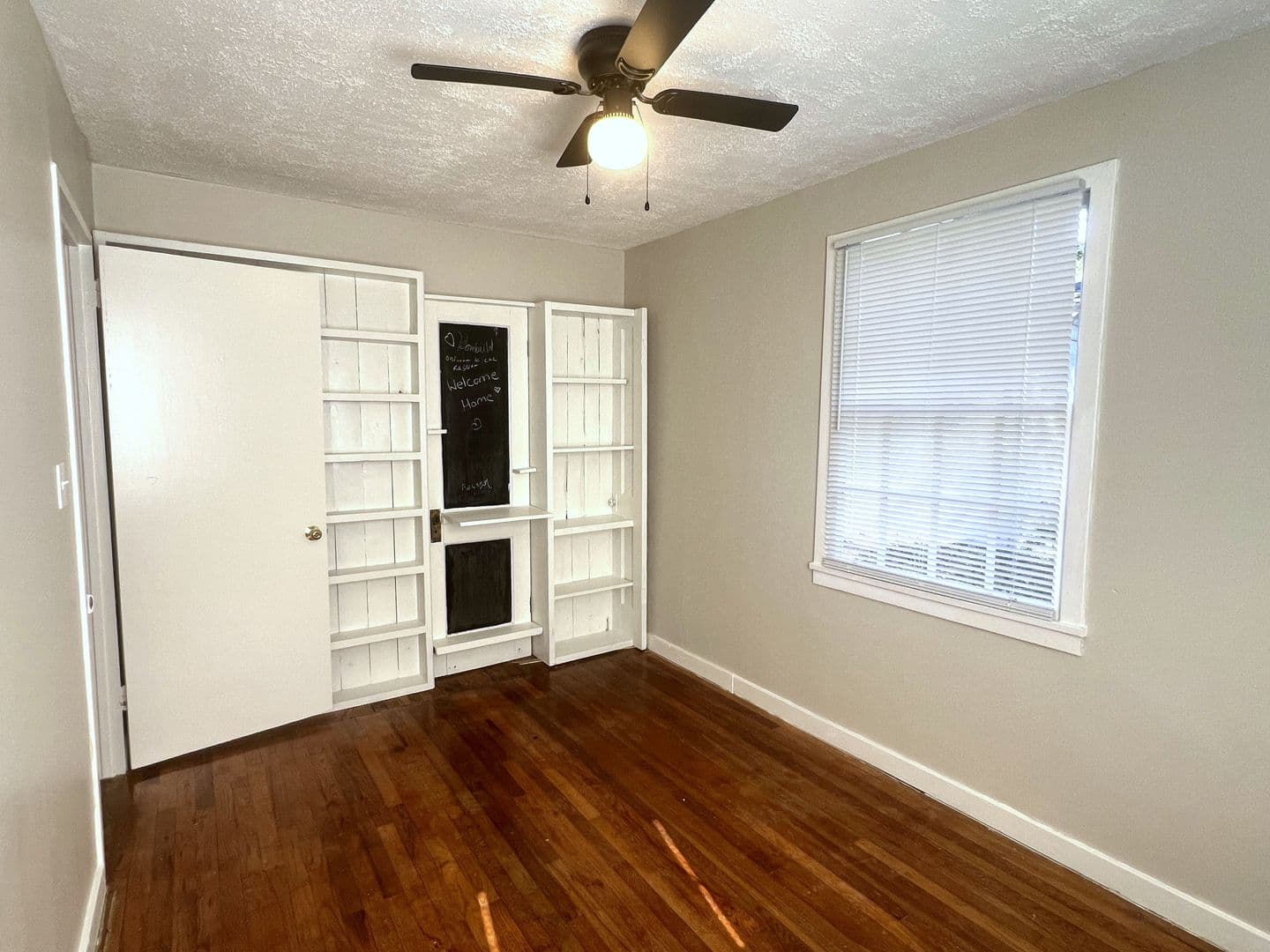 Macon House: 2581 Old Holton Rd