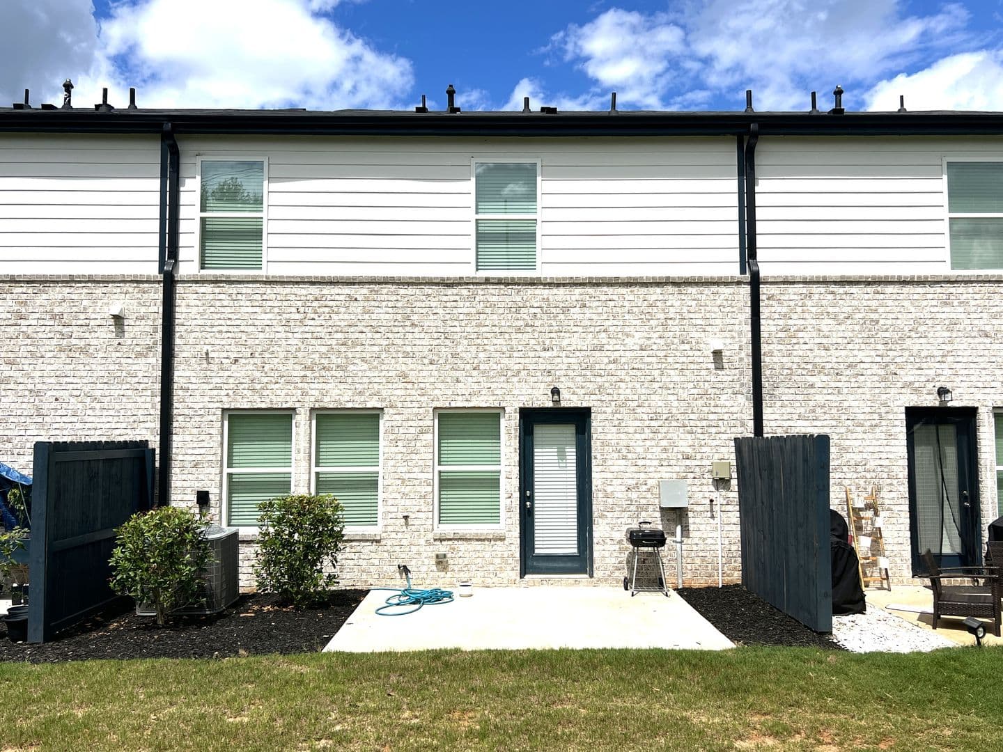 McDonough House: 205 Bald Ave