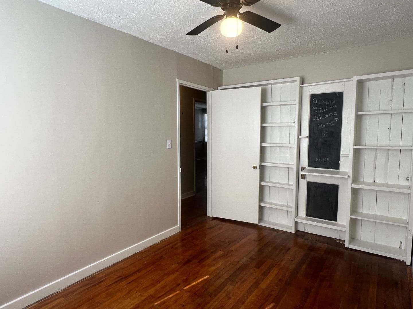 Macon House: 2581 Old Holton Rd