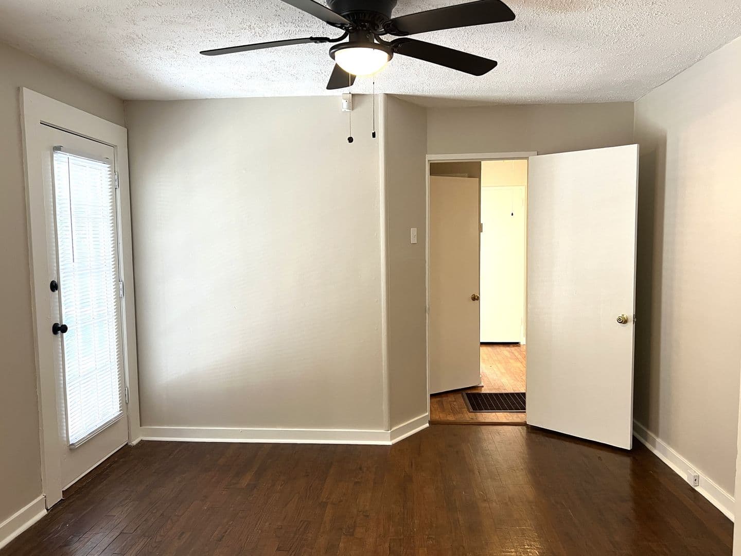 Macon House: 2581 Old Holton Rd