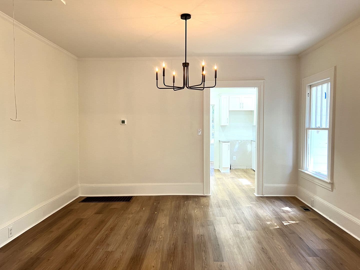 Macon House: 133 Desoto Pl