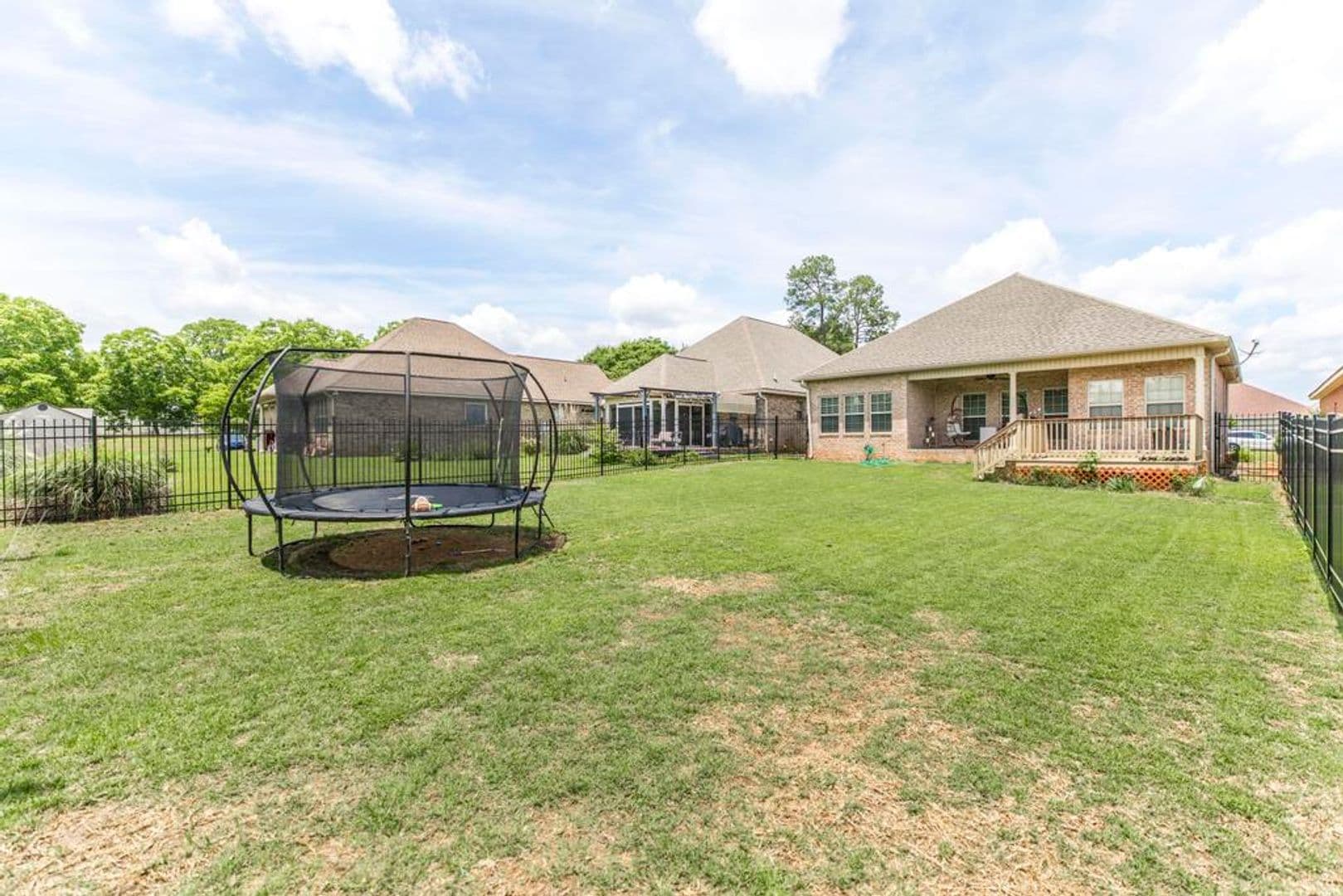 Centerville House: 504 Eagle Springs Dr