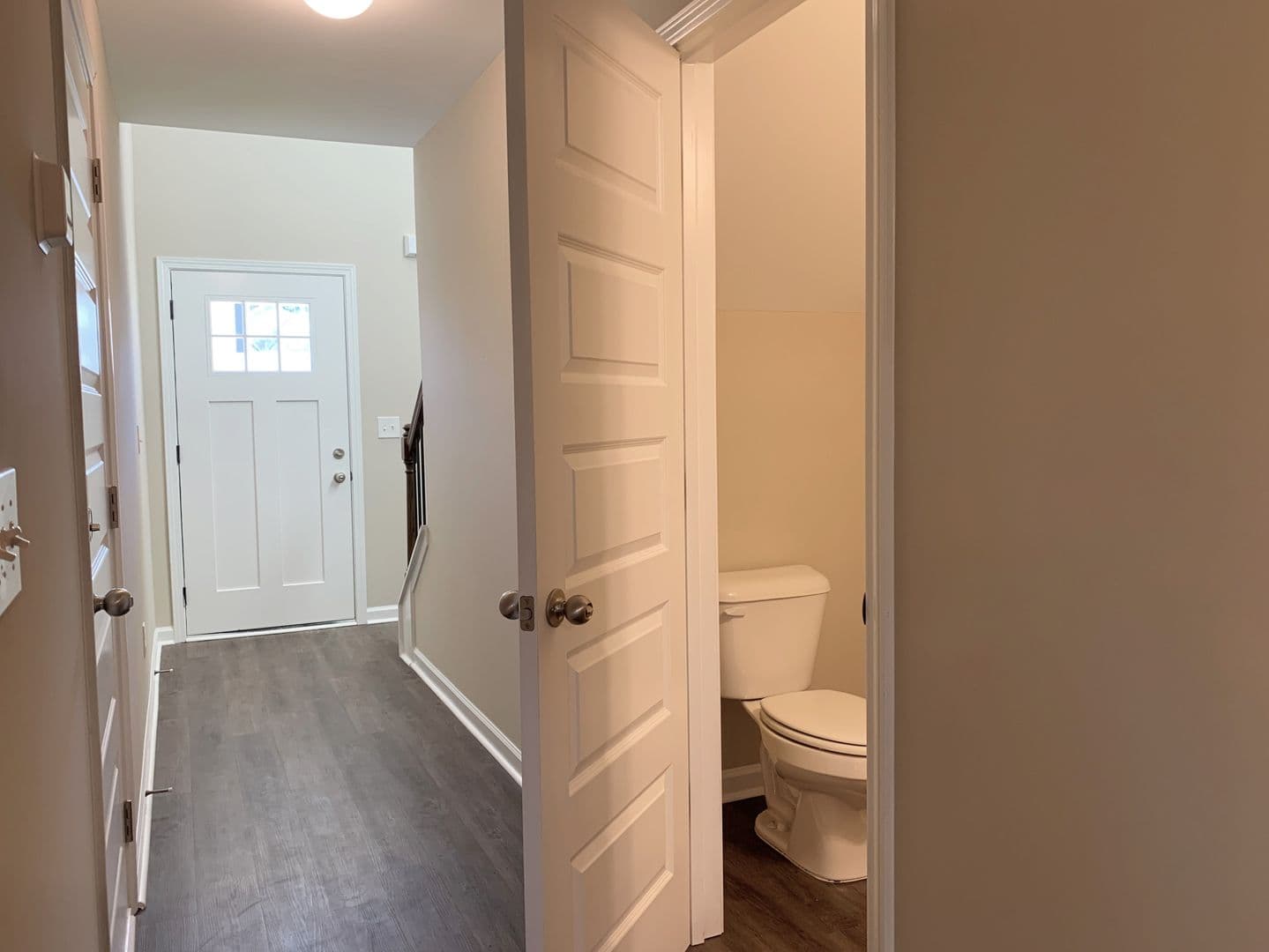Macon House: 305 Pond View Rd