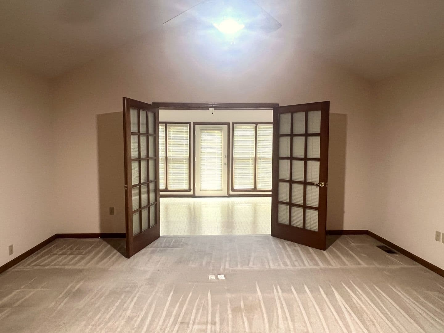 Kathleen House: 178 Woodard Rd