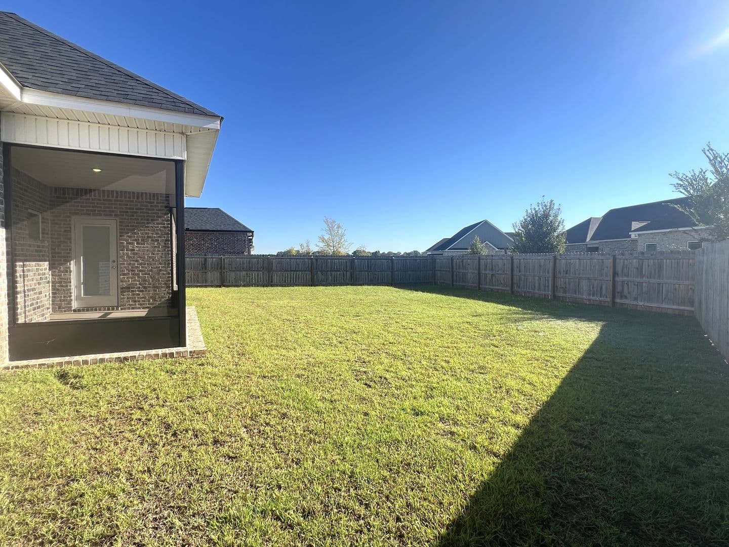 Kathleen House: 120 Field View Ln