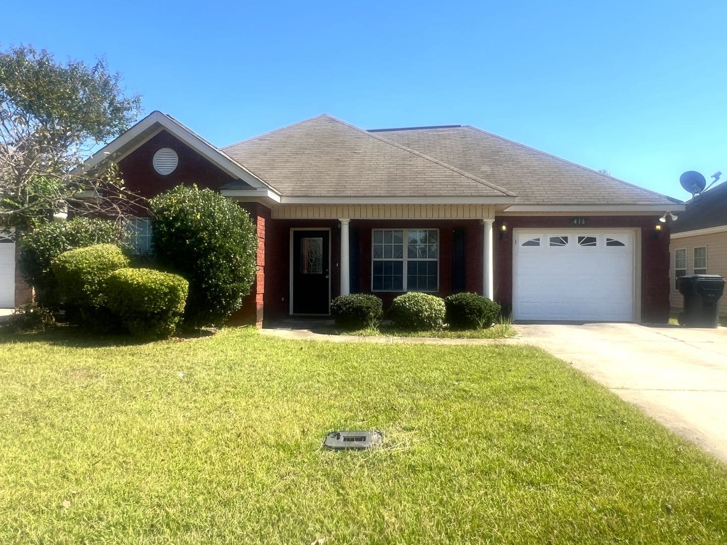 Byron House: 416 Covington Cove