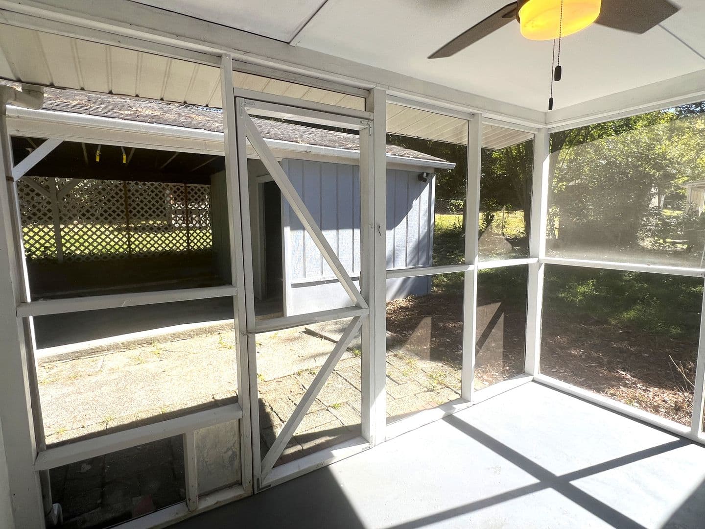 Macon House: 2581 Old Holton Rd