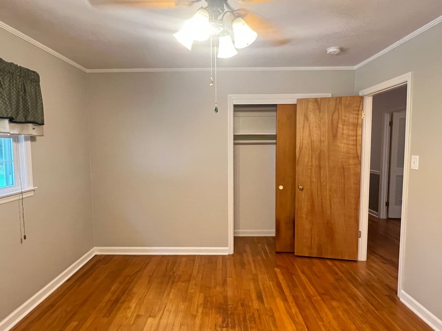 Macon House: 1943 Birchwood Way