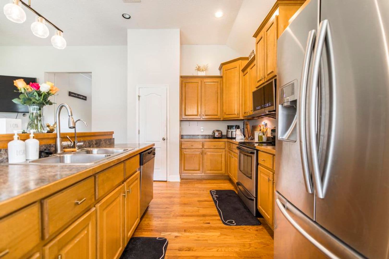 Centerville House: 504 Eagle Springs Dr