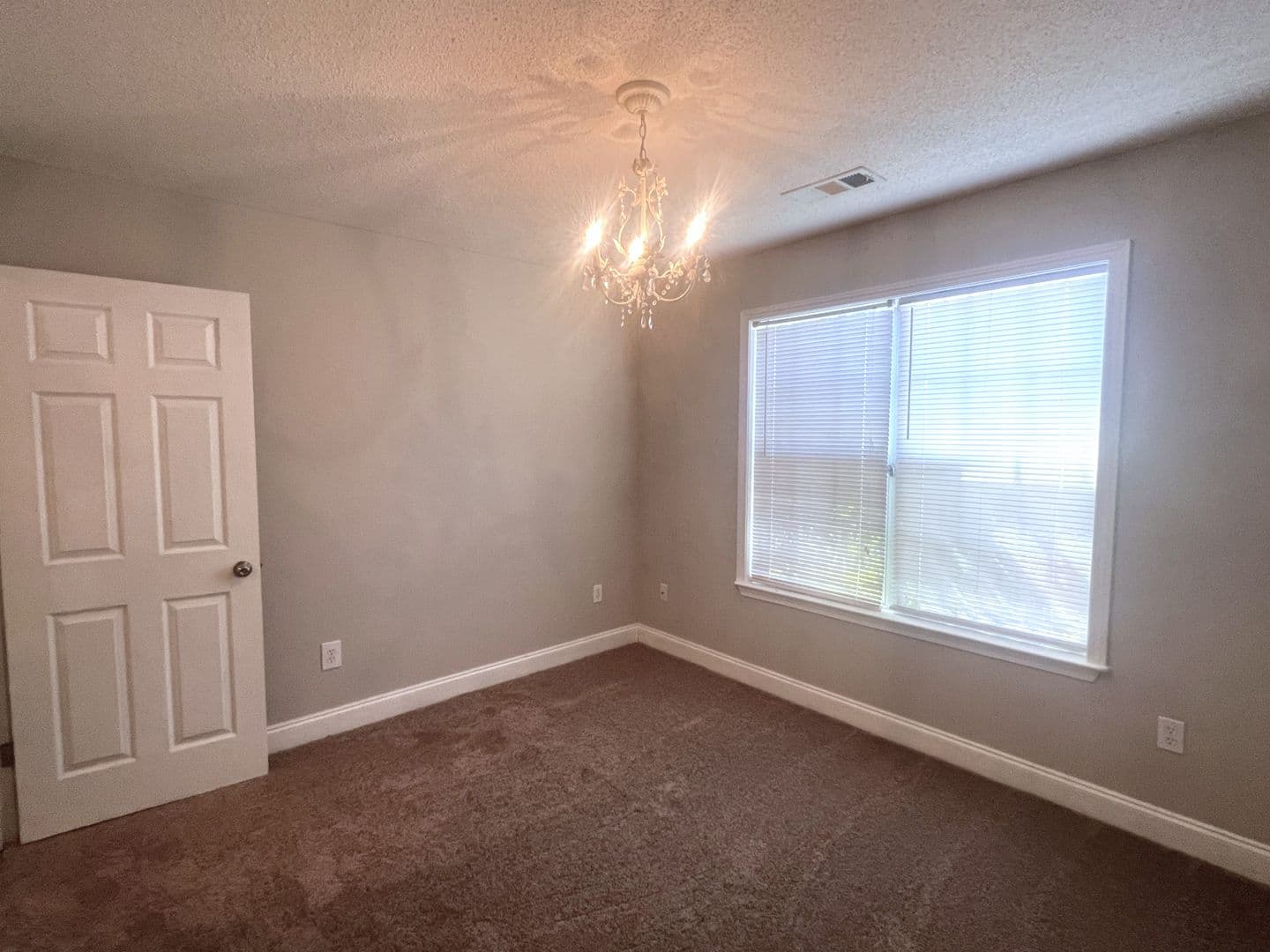 Byron House: 416 Covington Cove