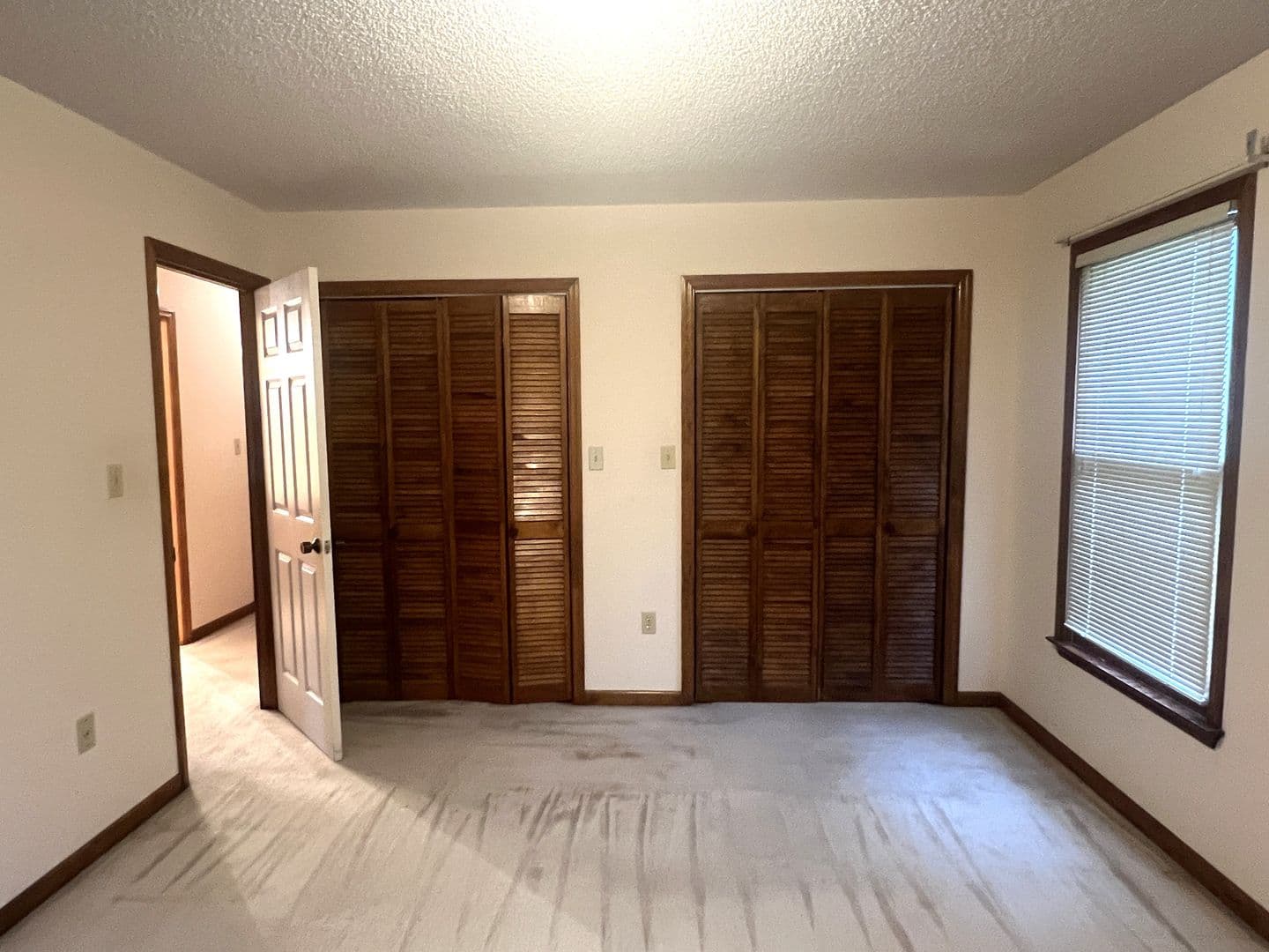 Kathleen House: 178 Woodard Rd