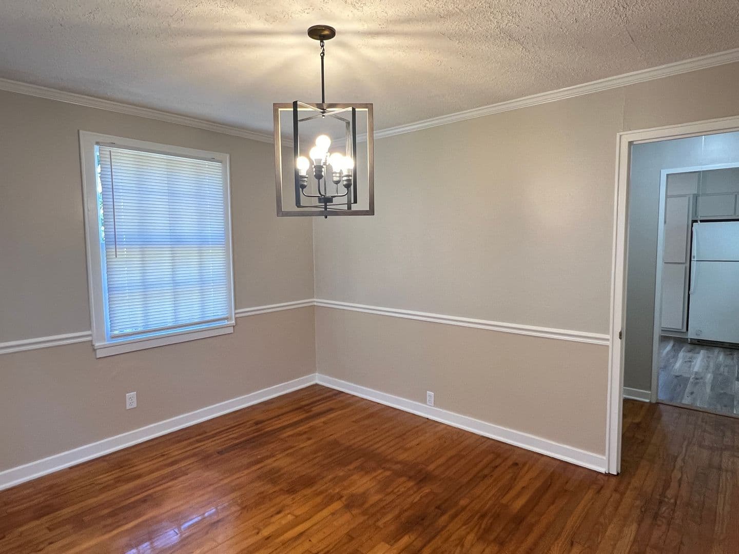 Macon House: 2581 Old Holton Rd