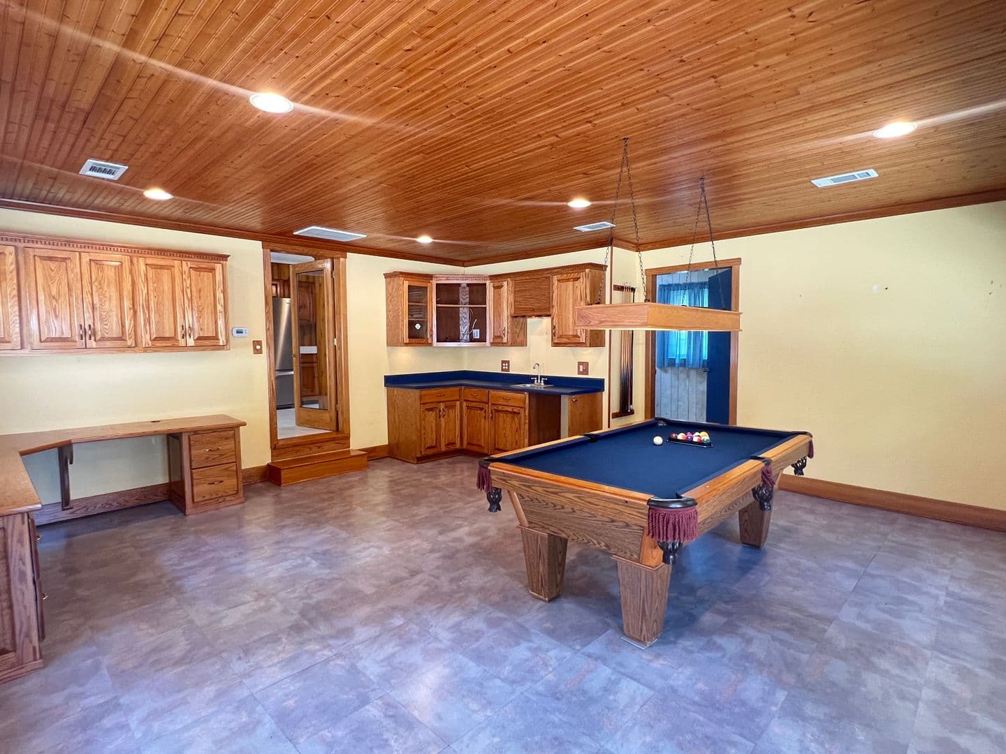 Macon House: 1943 Birchwood Way