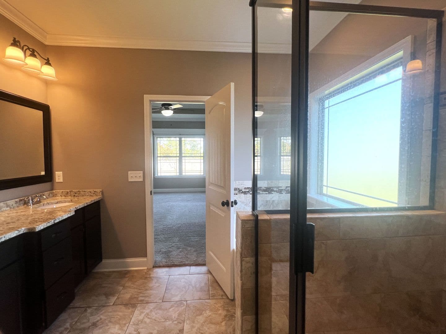 Bonaire House: 211 Ledford Way