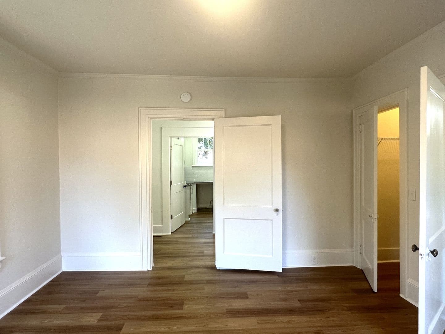 Macon House: 133 Desoto Pl