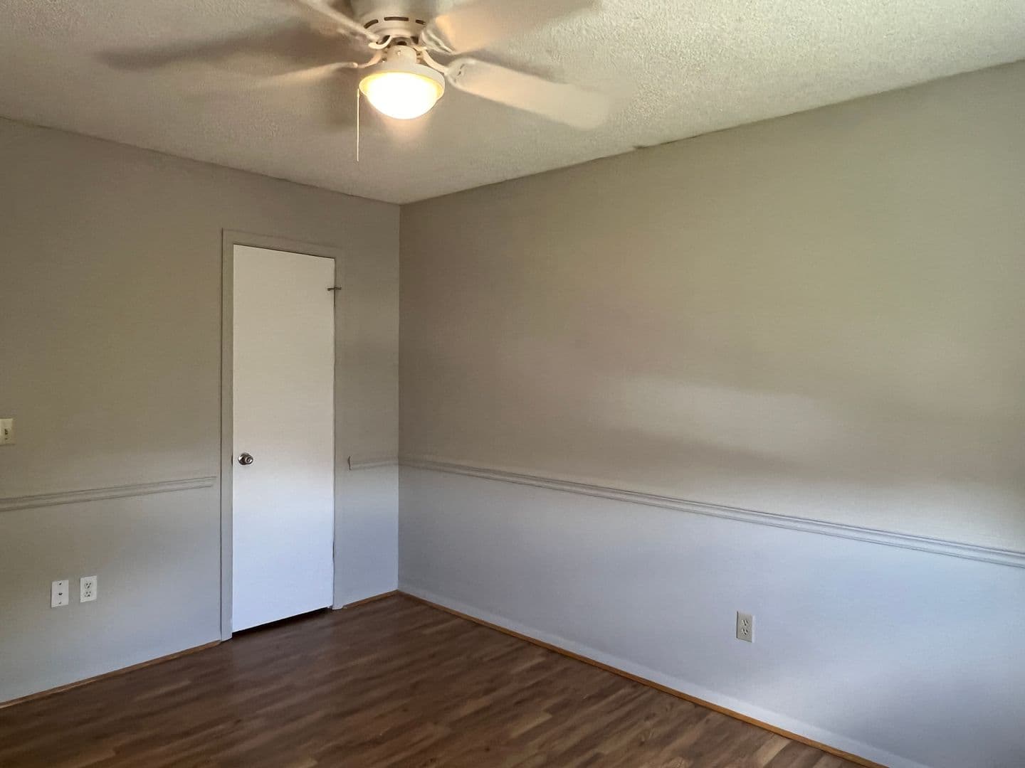 Bonaire House: 620 Maplewood Dr