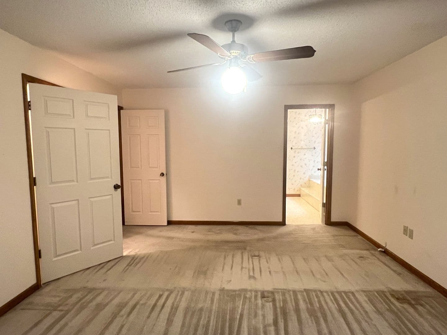 Kathleen House: 178 Woodard Rd