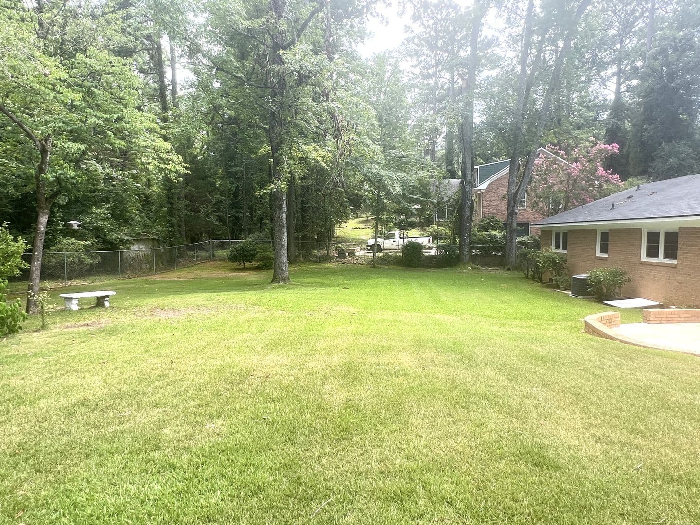 Macon House: 1943 Birchwood Way