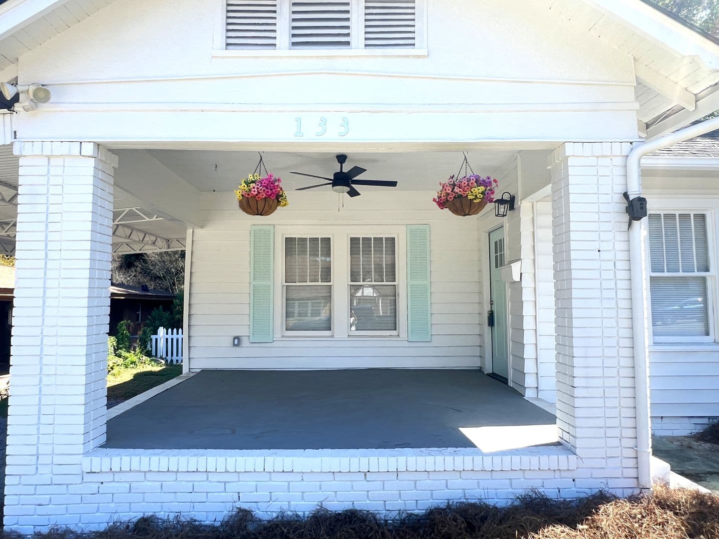 Macon House: 133 Desoto Pl