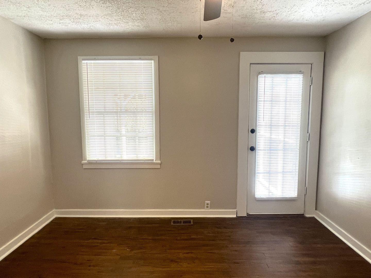 Macon House: 2581 Old Holton Rd