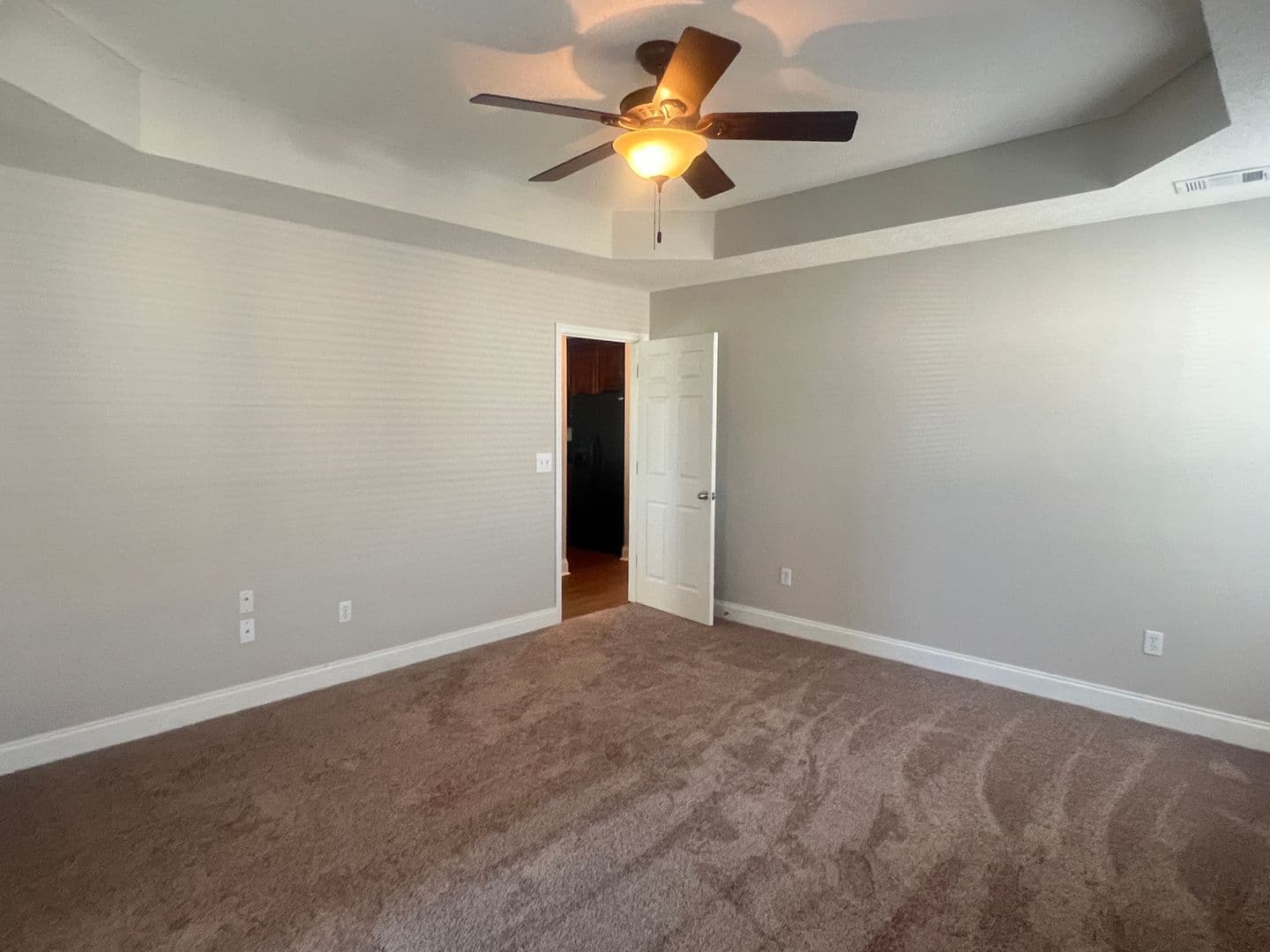 Byron House: 416 Covington Cove