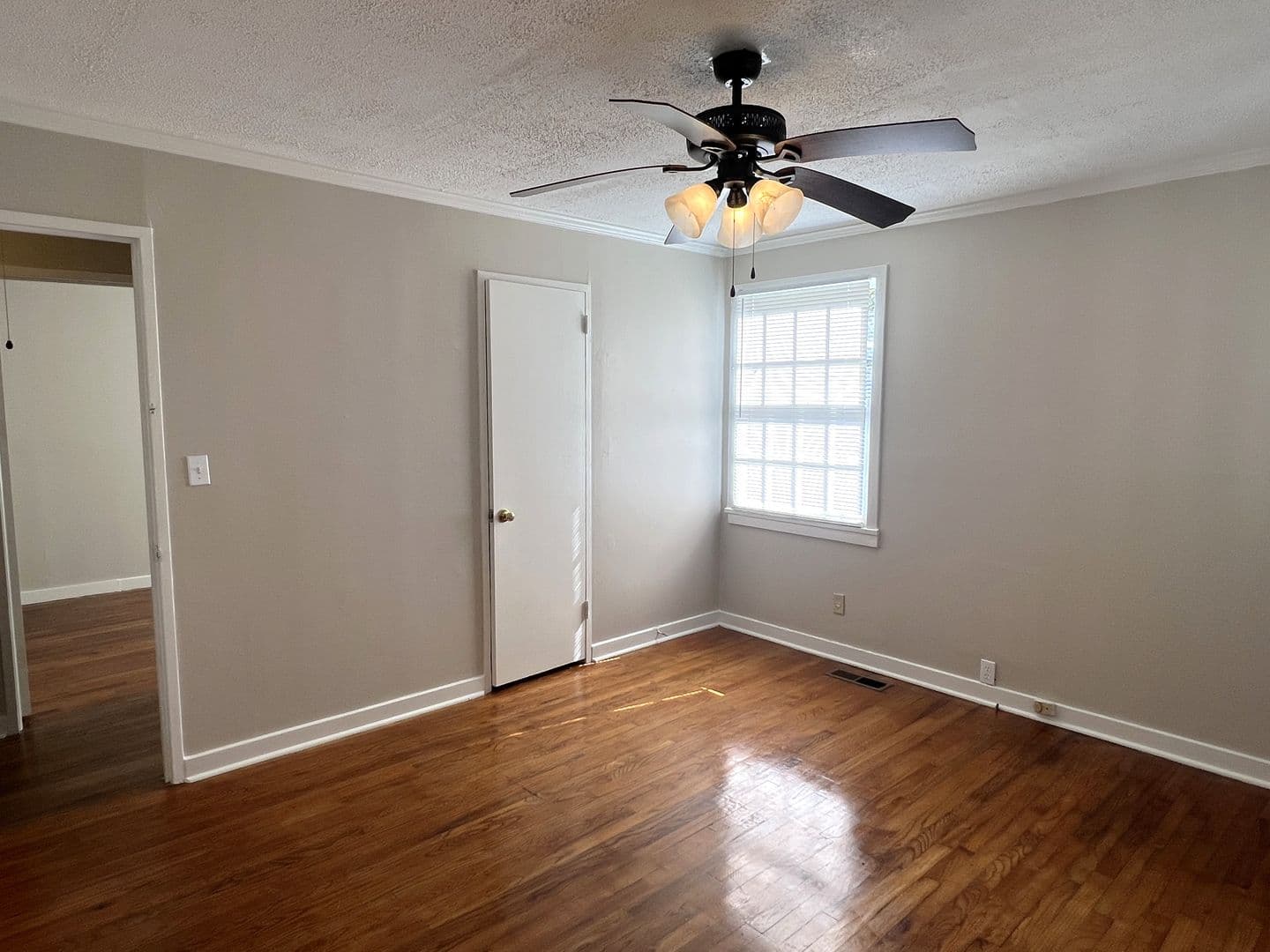 Macon House: 2581 Old Holton Rd