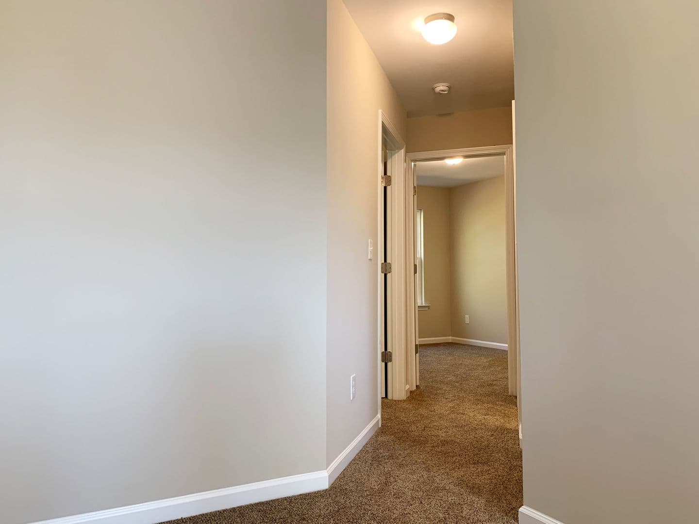 Macon House: 305 Pond View Rd