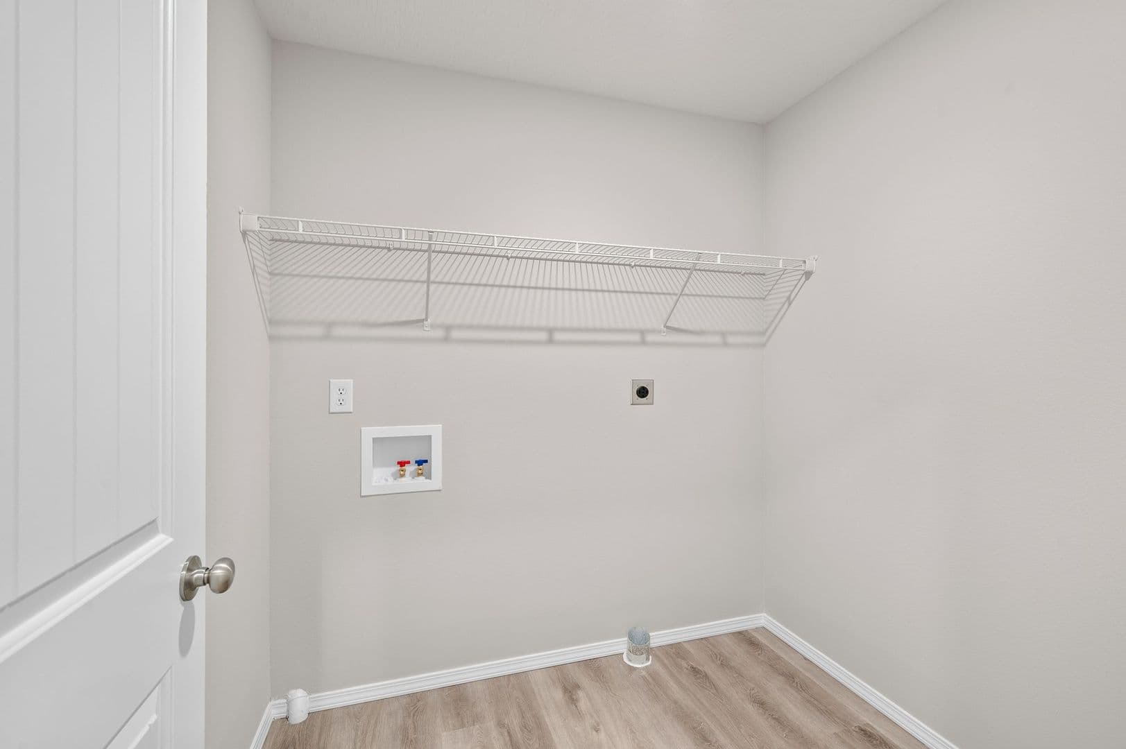 Rogersville House: 264 Hickory Hills ST