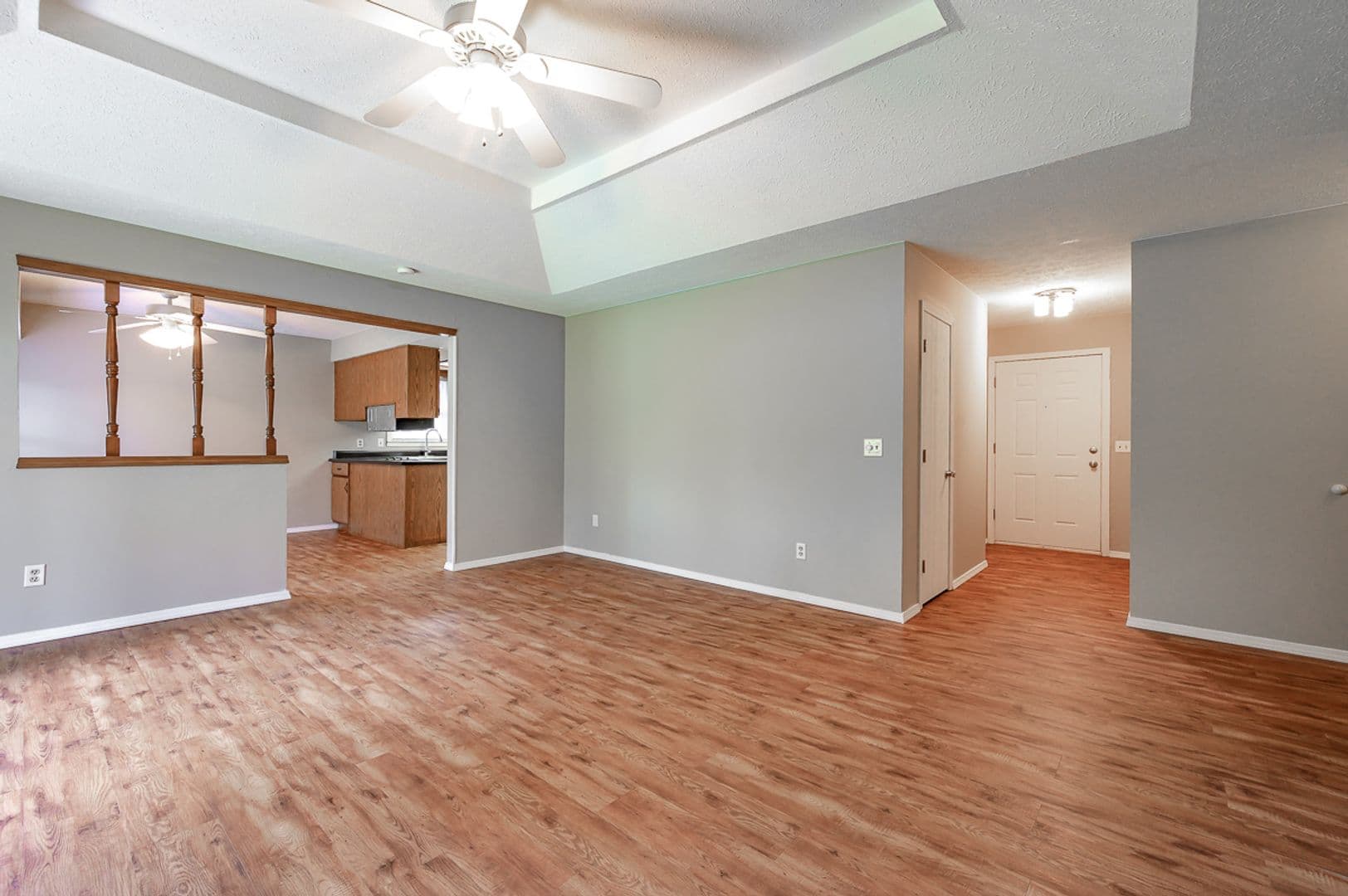 Springfield House: 4504 West La Casa Street