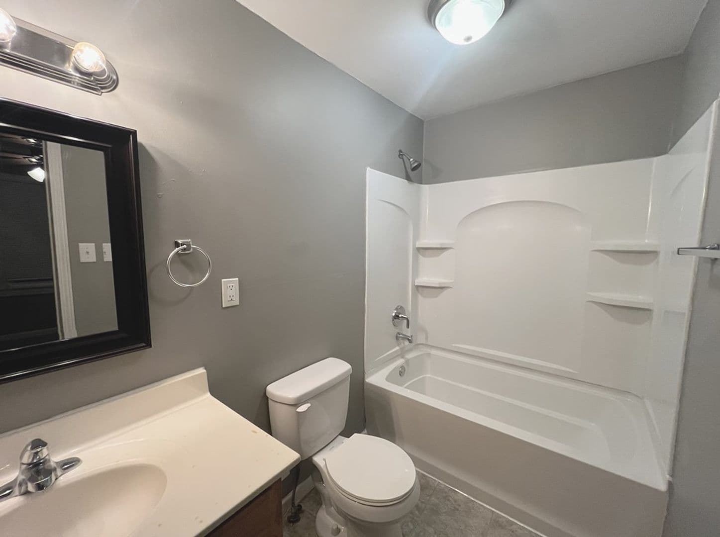 Springfield House: 2804 W. Elm St