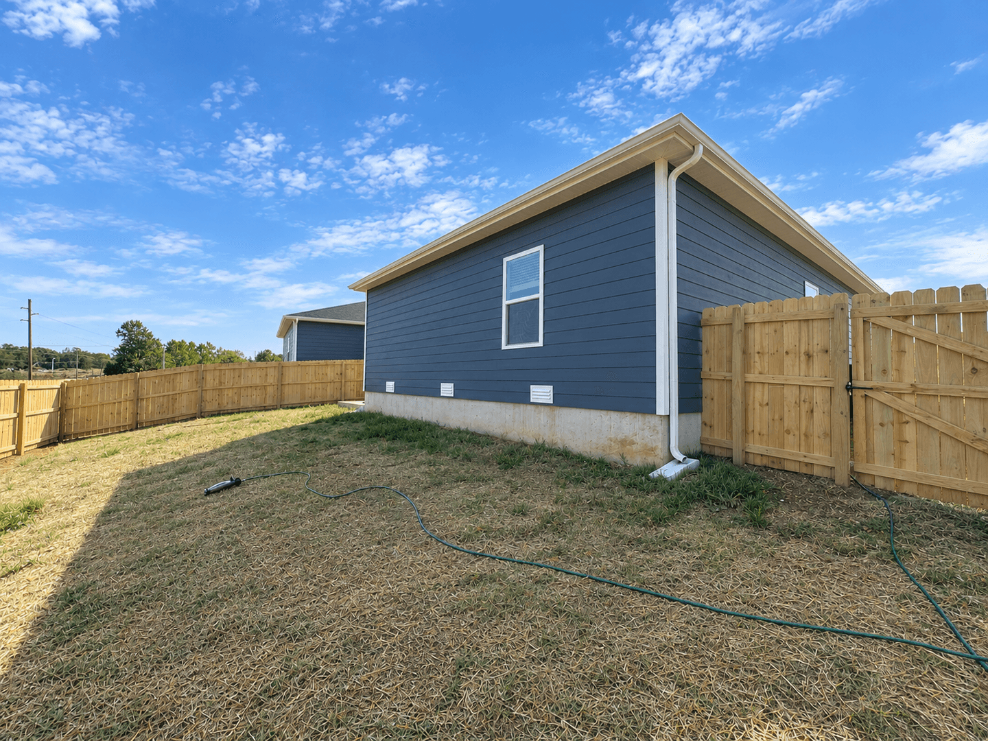 Springfield House: 5163 W Crestmere Drive