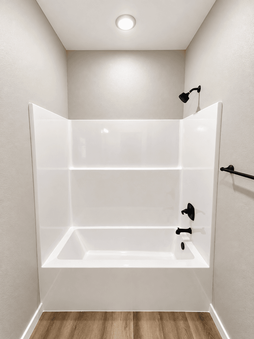 Springfield House: 5163 W Crestmere Drive