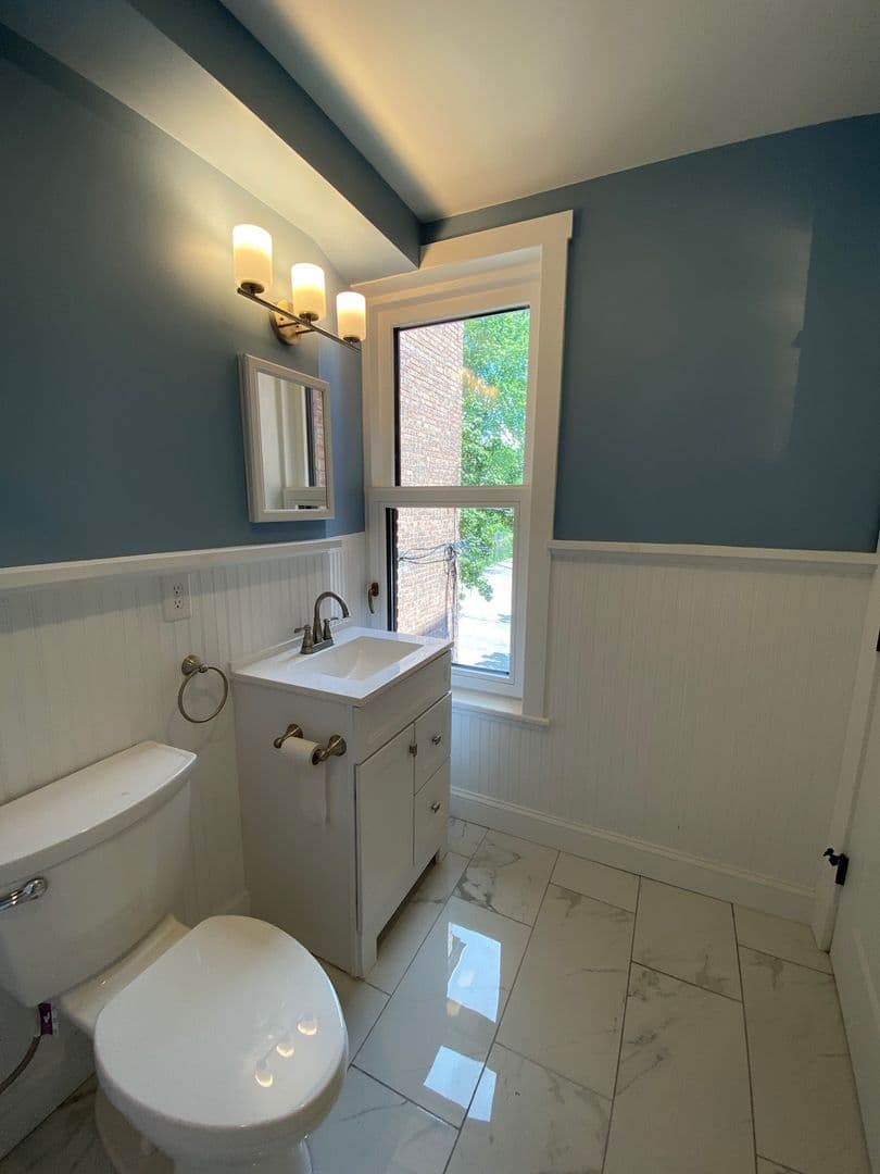 Newburgh Apartment: 197 N. Miller St.