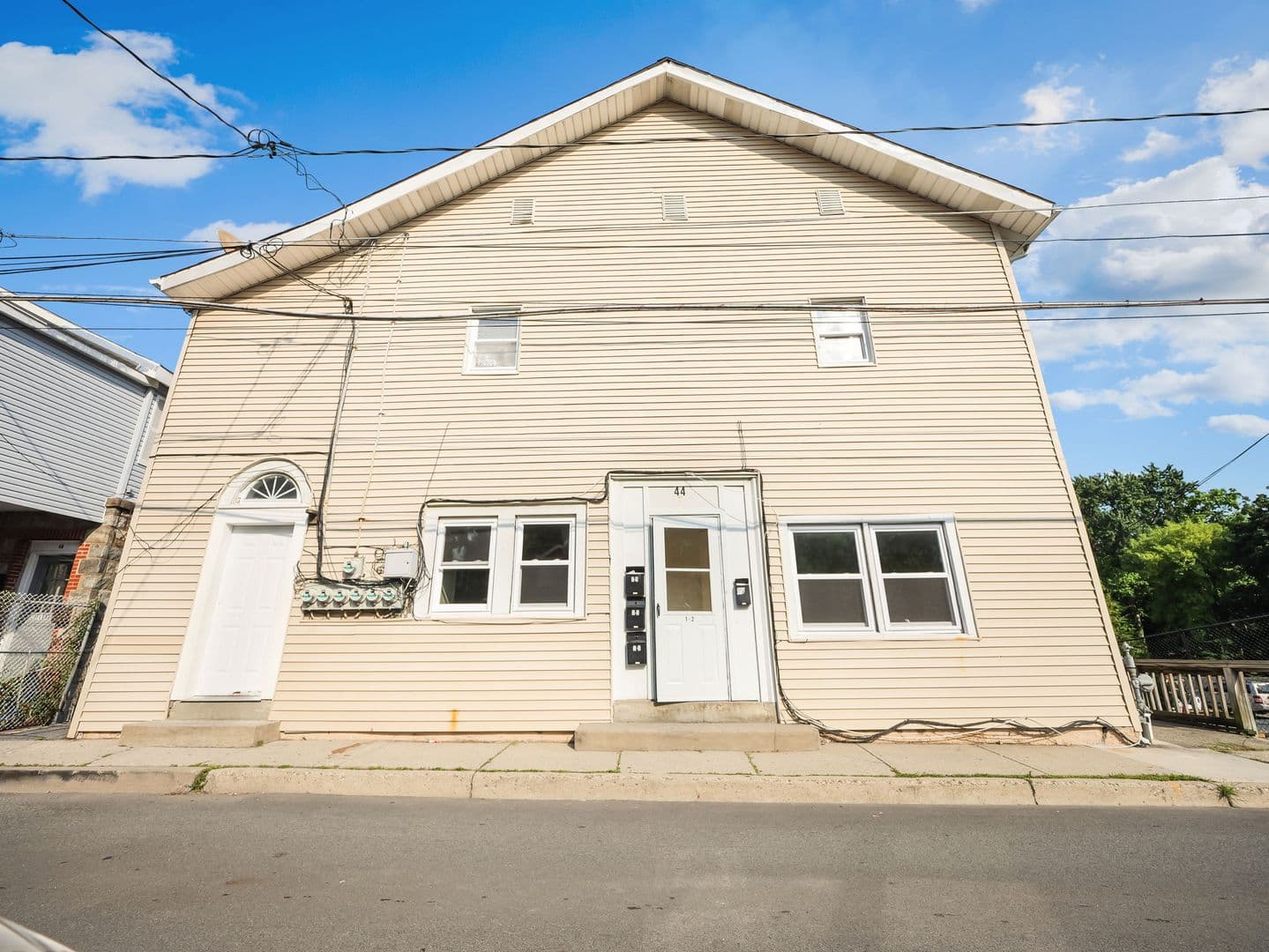 Highland Falls Apartment: 44 Center St