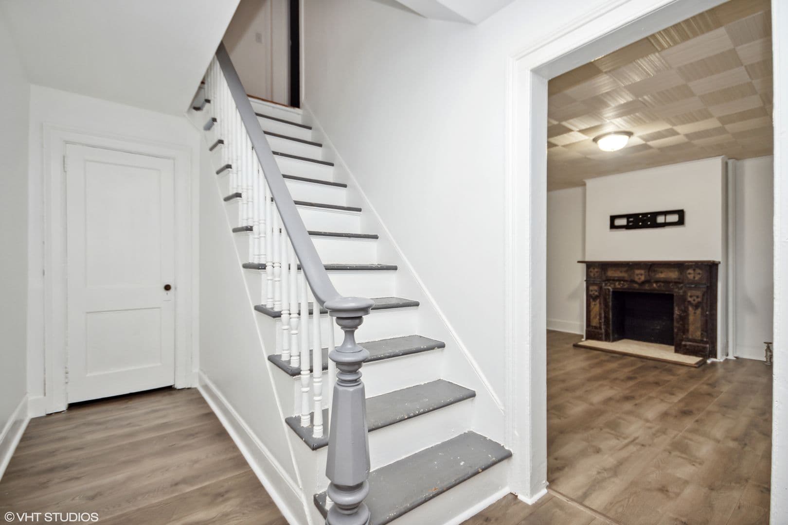 Newburgh House: 145 Chambers St