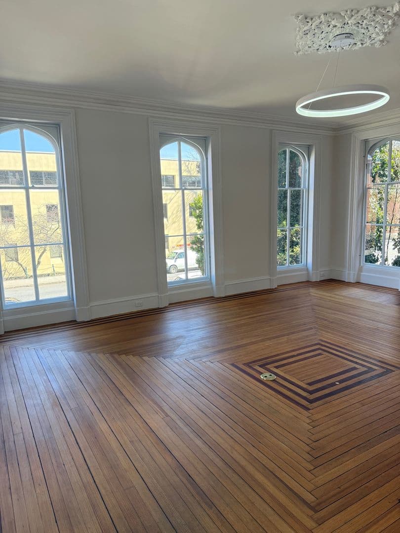 Newburgh Apartment: 233 Liberty St.