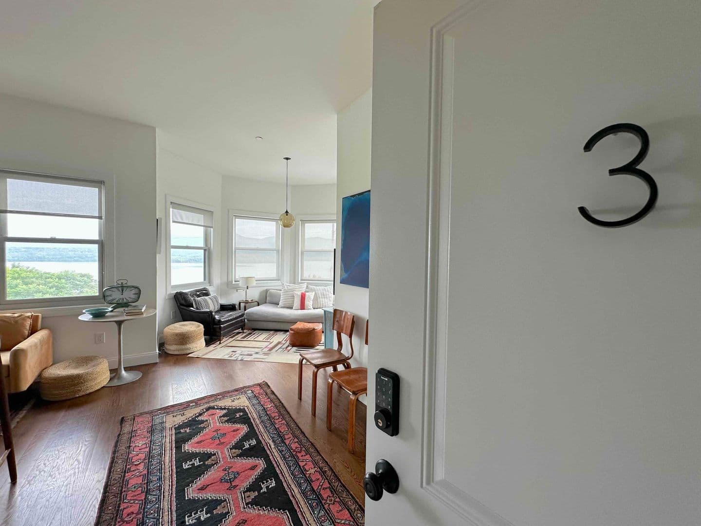 Newburgh Apartment: 2 Courtney Ave