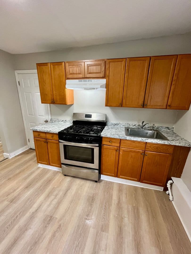 Highland Falls Apartment: 44 Center St