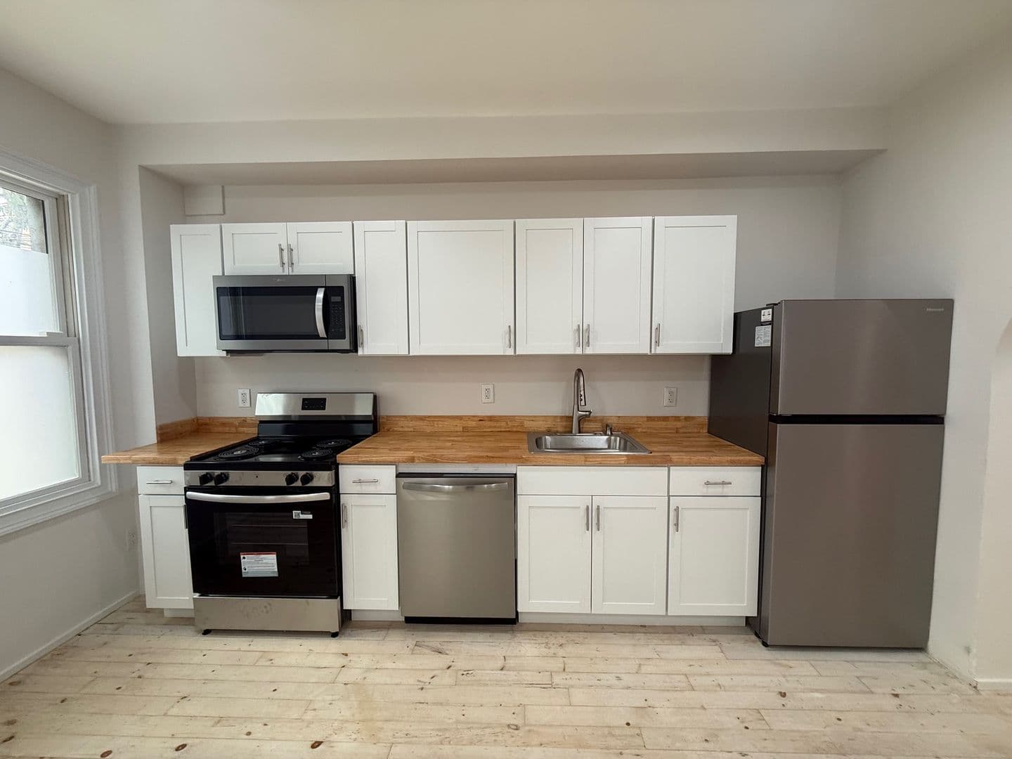 Newburgh Apartment: 233 Liberty St.
