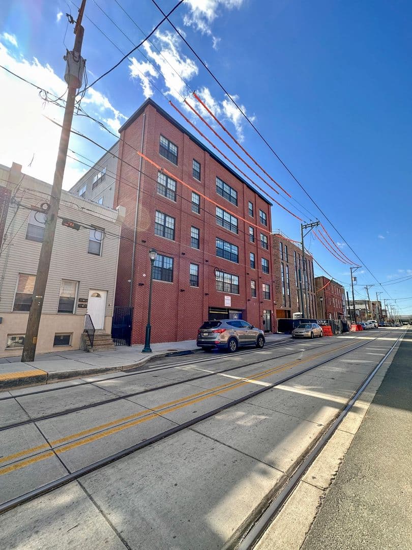 Philadelphia Apartment: 3045 Richmond Street