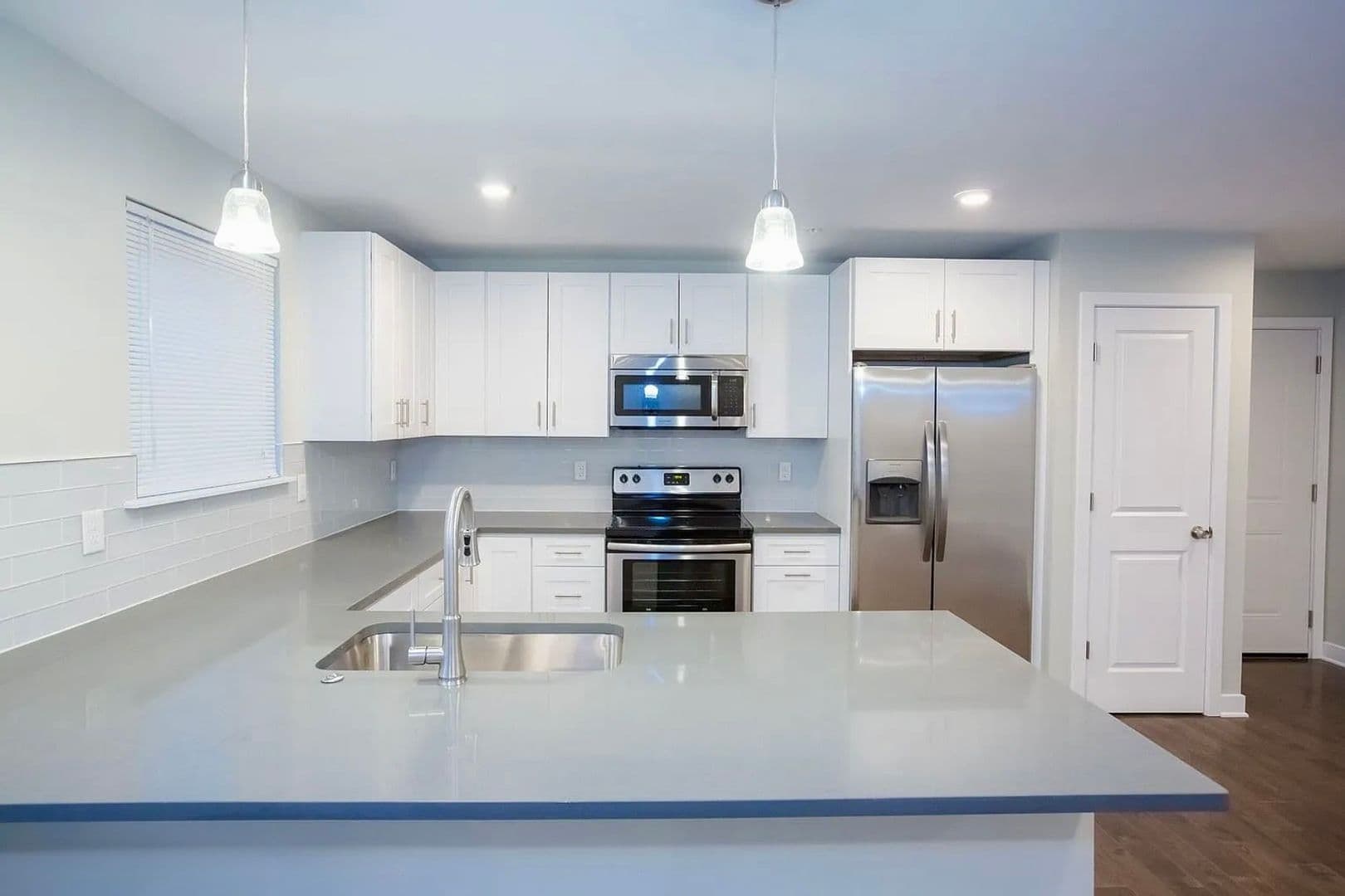 Philadelphia Apartment: 1228 W College Ave