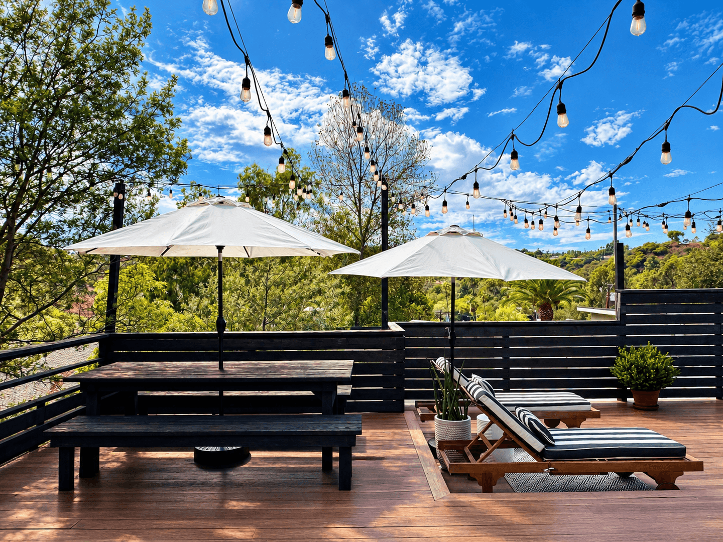 Los Angeles House: 2828 Laurel Canyon Pl