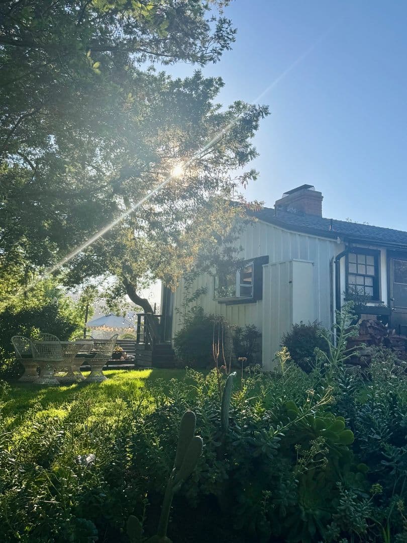Los Angeles House: 2828 Laurel Canyon Pl