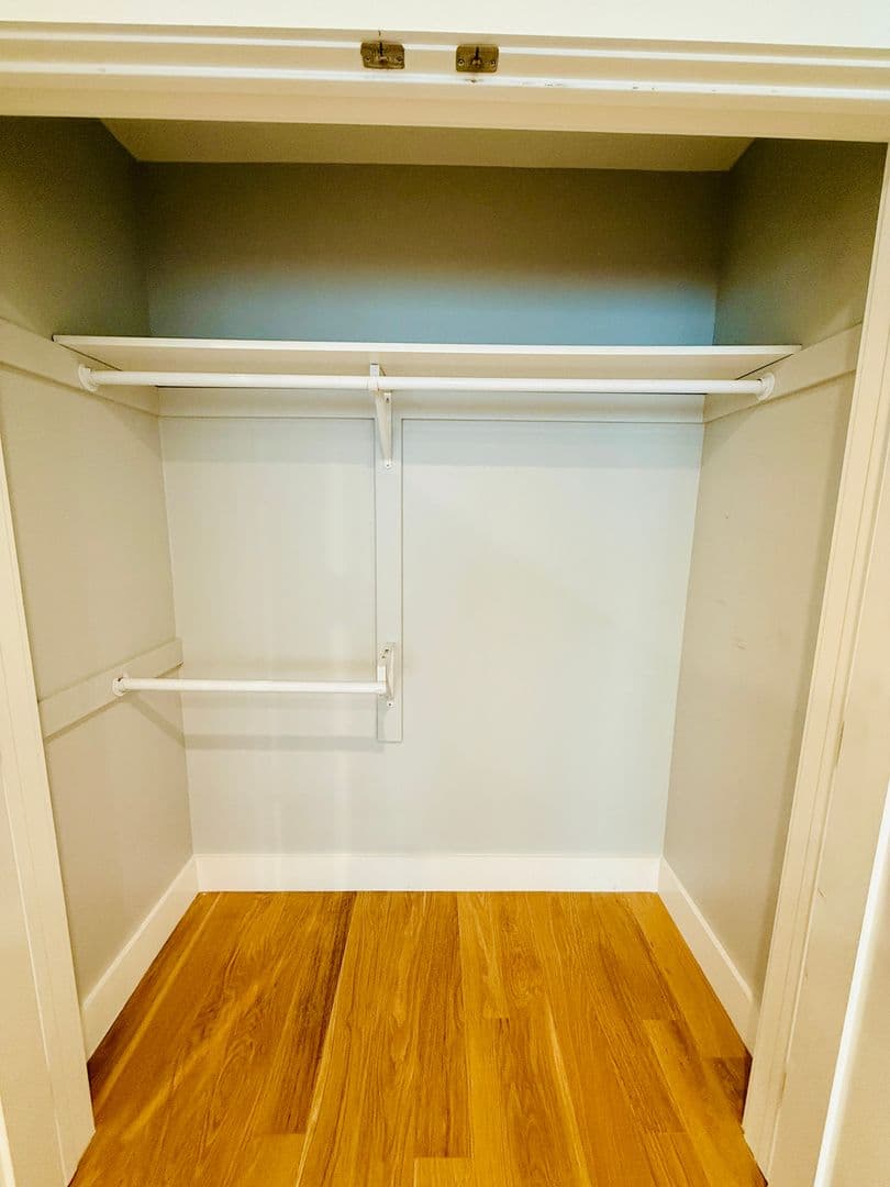 Santa Monica Apartment: 724 Ashland Ave