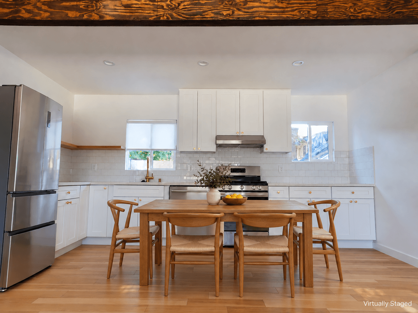 Los Angeles Apartment: 1491 Scott Ave