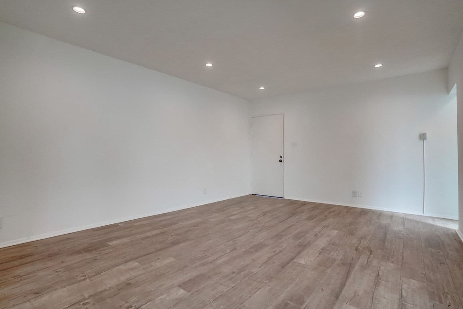 Inglewood Apartment: 629 Hardin Drive