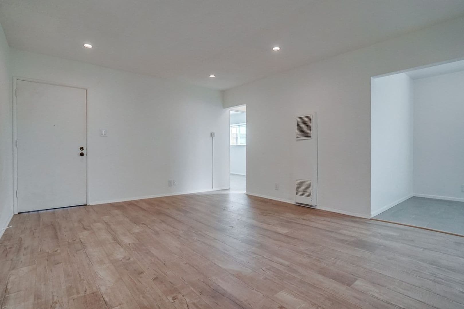 Inglewood Apartment: 629 Hardin Drive