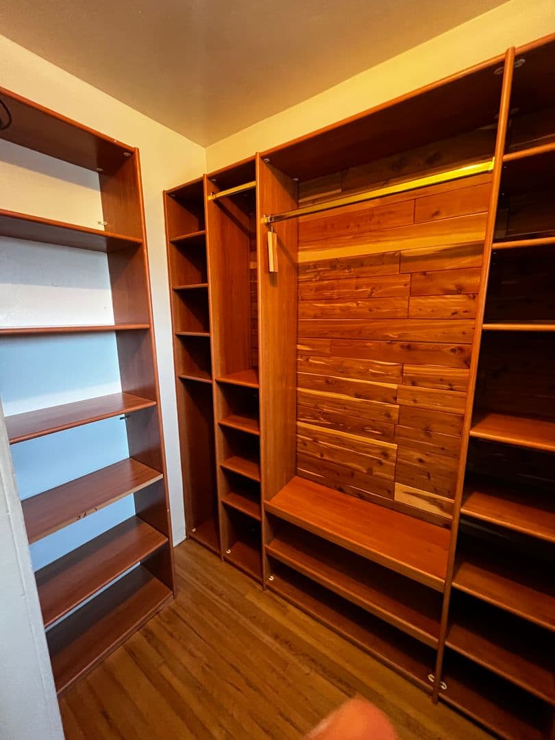 Los Angeles House: 2828 Laurel Canyon Pl