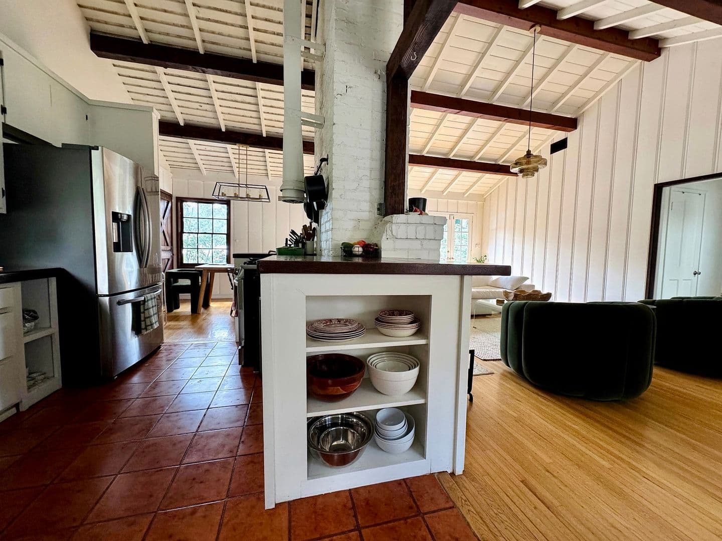 Los Angeles House: 2828 Laurel Canyon Pl