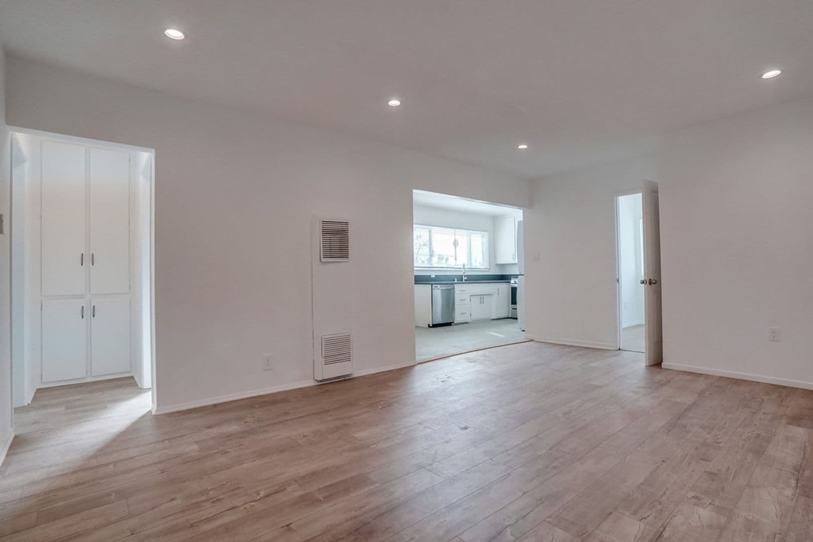 Inglewood Apartment: 629 Hardin Drive